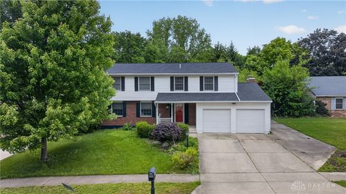 5051 Strathaven Dr, Dayton, OH, 45424-4620 | Card Image