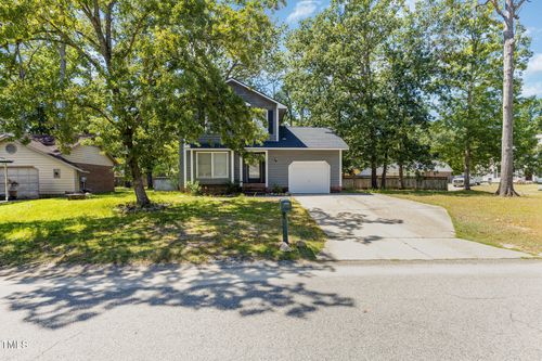 742 Glen Reilly Dr, Fayetteville, NC, 28314-5605 | Card Image