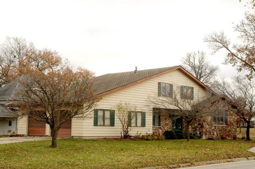 502 7th St, Aplington, IA, 50604-1086 | Card Image