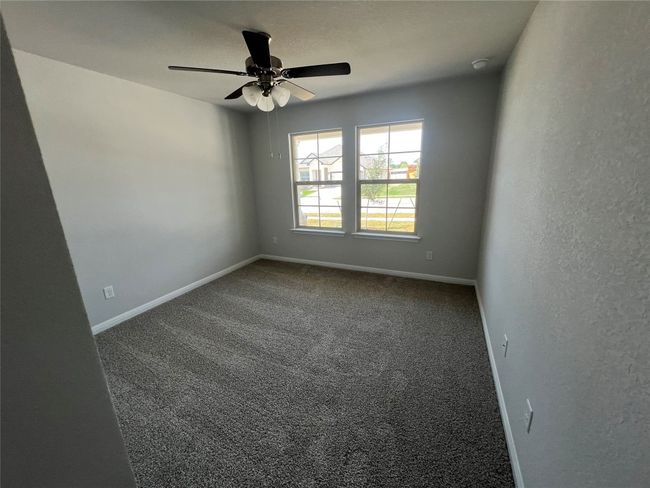 209 Creekfall Rd, House other with 3 bedrooms, 2 bathrooms and 4 parking in Burnet TX | Image 8