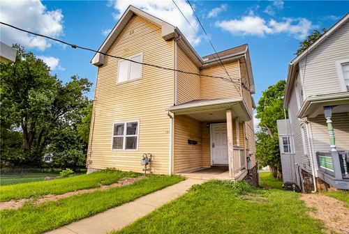 156 May Ave, Washington, PA, 15301-5577 | Card Image