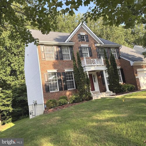 15561 Toddsbury Ln, MANASSAS, VA, 20112-5420 | Card Image
