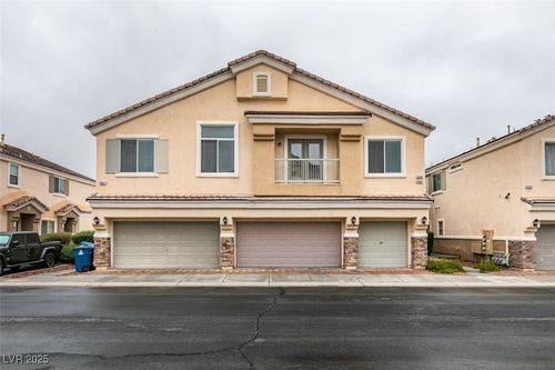 unit-1-3508 Hazelnut Pine Pl, North Las Vegas, NV, 89084-2886 | Card Image