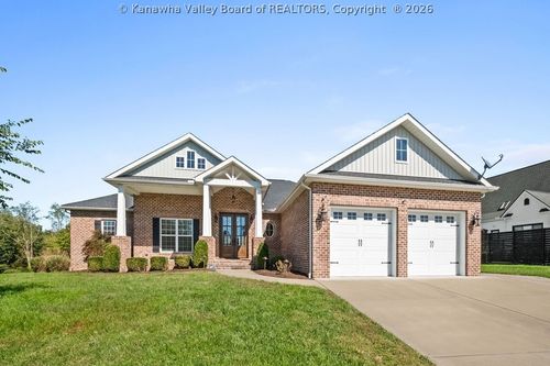 42 Long Meadow Way, Scott Depot, WV, 25560-7698 | Card Image