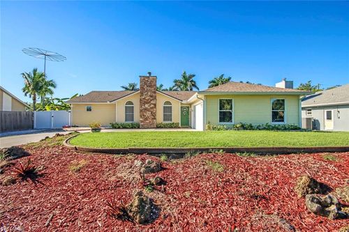 11921 Loras Ln, Fort Myers, FL, 33908-2213 | Card Image