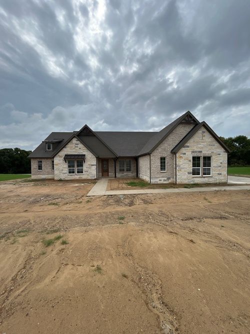 1103 Perrin Ln, Van Alstyne, TX, 75495-3156 | Card Image