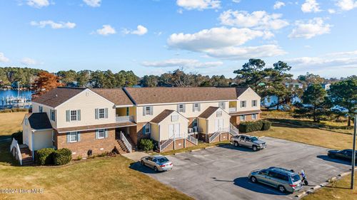 apt-5-8047 Treasure Drive, Oriental, NC, 28571 | Card Image