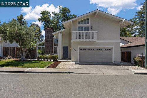 607 Nantucket Ct, Walnut Creek, CA, 94598-4017 | Card Image