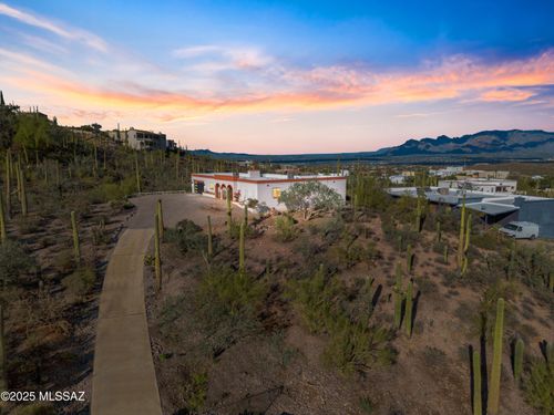 5100 W Vía Mallorca, Tucson, AZ, 85745 | Card Image