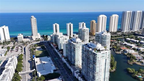 4-1405-300 Sunny Isles Blvd, Sunny Isles Beach, FL, 33160-5635 | Card Image