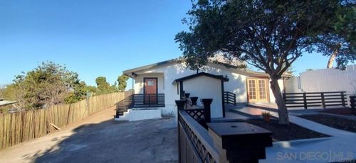 2743 Ridgeway Dr., National City, CA, 91950 | Card Image