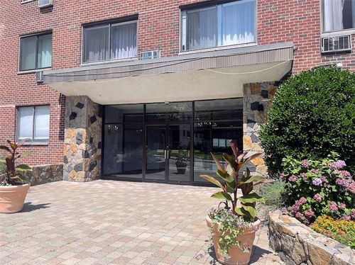 apt-5c-25 Lake St, White Plains, NY, 10603-4009 | Card Image