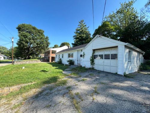 234 Mcguire Ln, Cincinnati, OH, 45215-3922 | Card Image