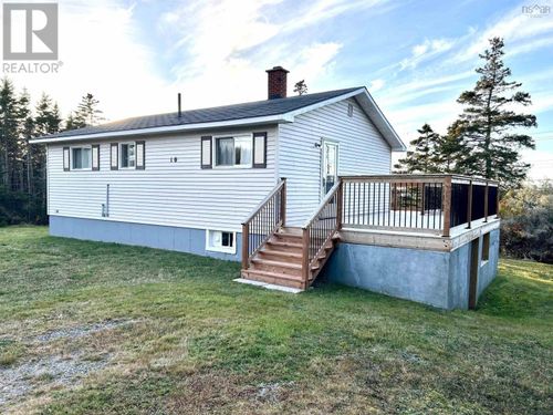 10 Bateman Road, North East Point, NS, B0W2P0 | Card Image