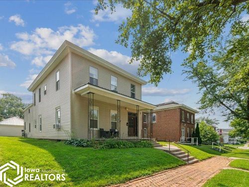 914 N 8th St, Burlington, IA, 52601-4965 | Card Image