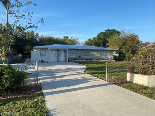 3415 Poinsettia Ave, NAPLES, FL, 34104-4013 | Card Image