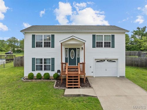 207 Grand Central Drive, Union, MO, 63084 | Card Image
