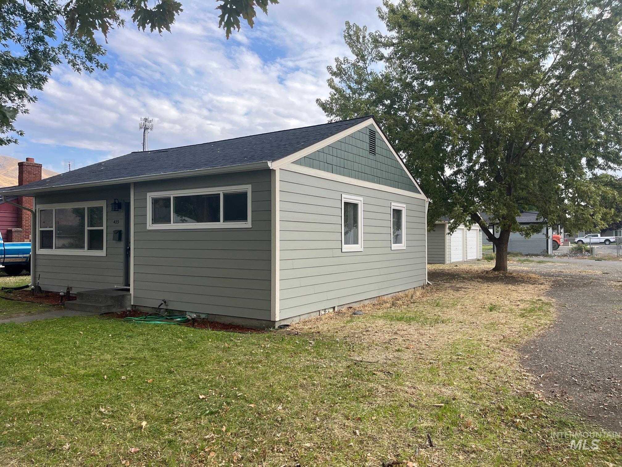 13th St, Clarkston, WA 99403