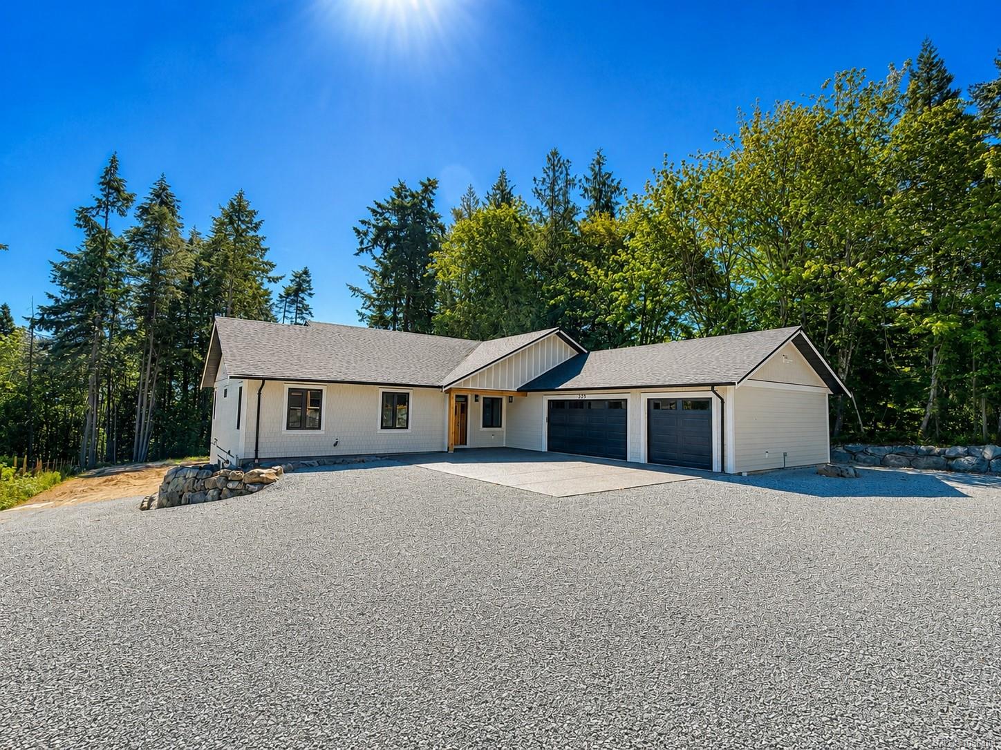 Residential in Mill Bay 4