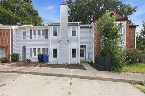 716 Glenshire Dr, Virginia Beach, VA, 23462-1164 | Card Image