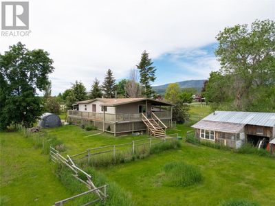 4816 S Grandview Flats Rd, House other with 4 bedrooms, 3 bathrooms and 2 parking in Armstrong BC | Image 1