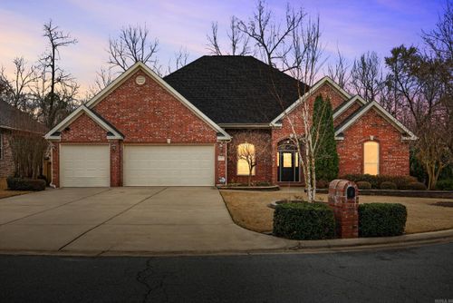 7 Foxfield Cv, Little Rock, AR, 72211-3790 | Card Image