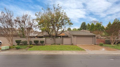 5551 Grouse Run Dr, Stockton, CA, 95207-8312 | Card Image