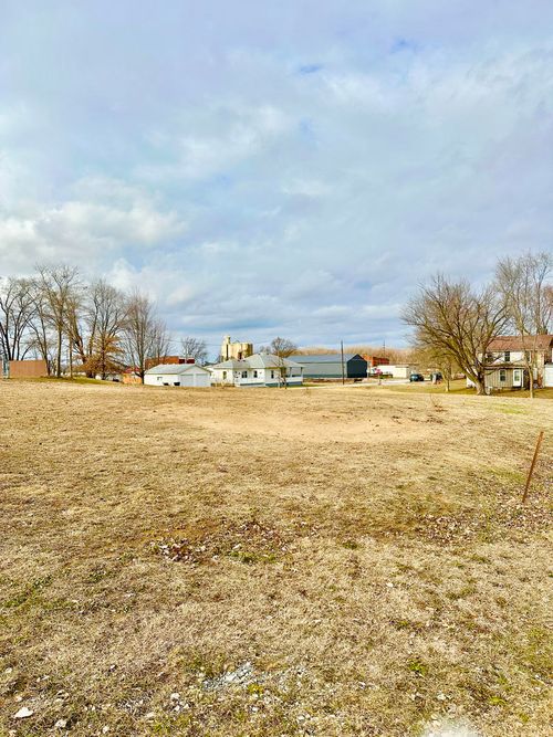 208 & 210 S 5th Street, Keithsburg, IL, 61442 | Card Image