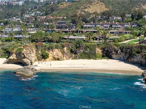 11 Montage Way, Laguna Beach, CA, 92651-4220 | Card Image