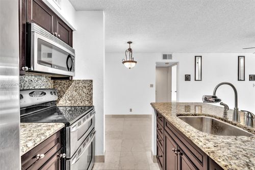 apt-2104-2796 S University Dr, Davie, FL, 33328-1461 | Card Image