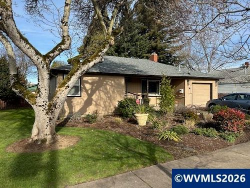 451 E St, Lebanon, OR, 97355 | Card Image