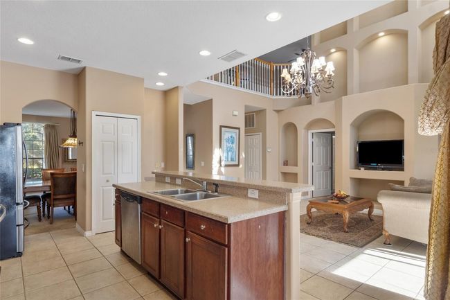 9244 Pecky Cypress Way, House other with 5 bedrooms, 4 bathrooms and null parking in ORLANDO FL | Image 16