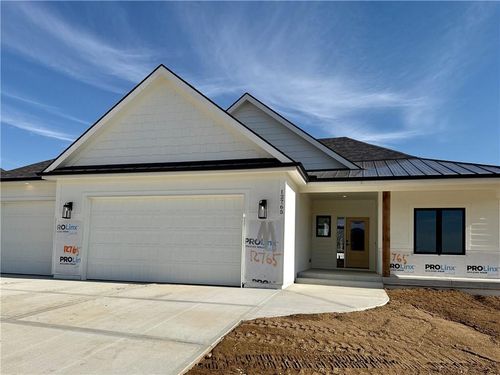 12765 Nw Larkspur Ln, Platte City, MO, 64079-4531 | Card Image