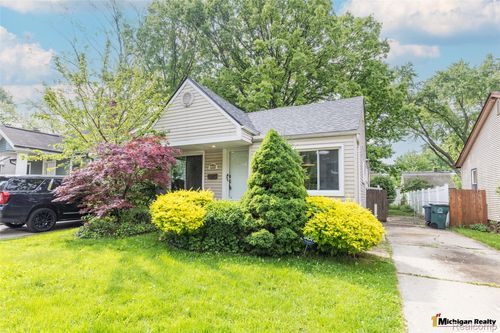 1564 Cole St, Birmingham, MI, 48009-7053 | Card Image