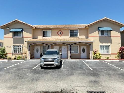 unit-202-3260 W 70th St, Hialeah, FL, 33018-7156 | Card Image