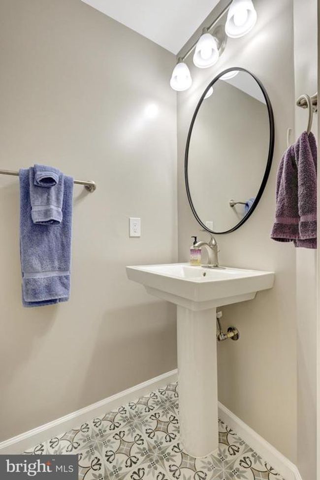 45509 Trail Run Ter, Townhouse with 3 bedrooms, 3 bathrooms and null parking in STERLING VA | Image 9
