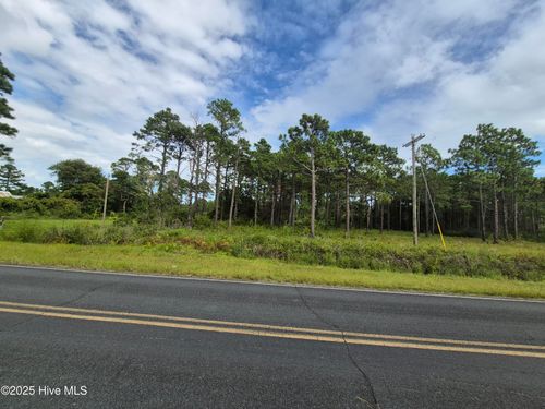 1268 Old Cedar Island Rd, Atlantic, NC, 28511-9729 | Card Image