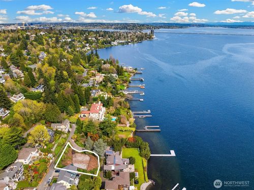 0 XX Howell Pl, Seattle, WA, 98122-3528 | Card Image