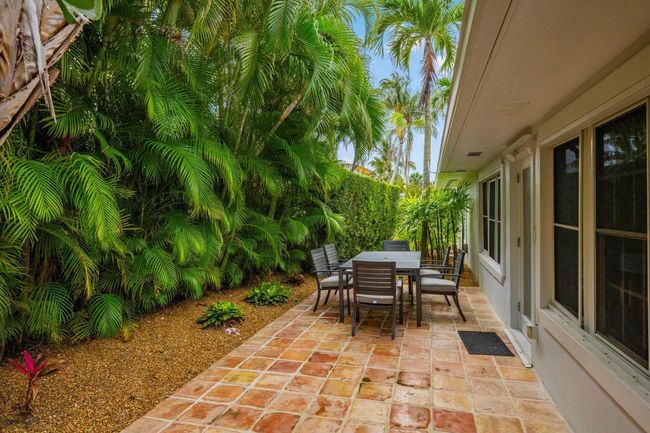 182 Beacon Ln, House other with 3 bedrooms, 2 bathrooms and null parking in Jupiter Inlet Colony FL | Image 26
