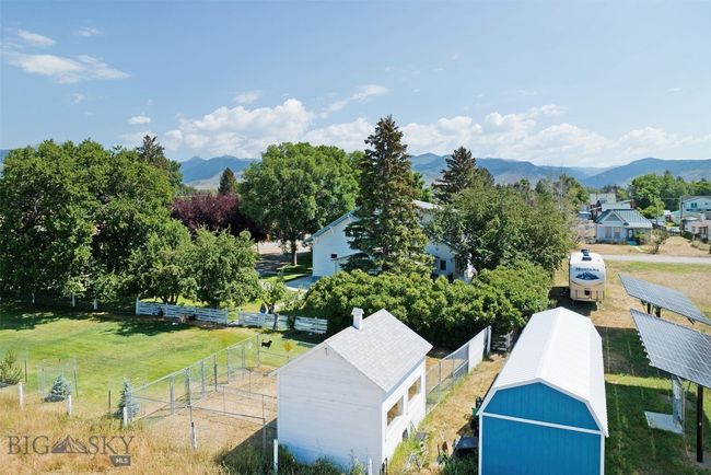 aerial view of backyard area looking towards Sheridan | Image 31