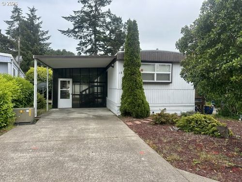 18-3760 Highway 101, Florence, OR, 97439 | Card Image