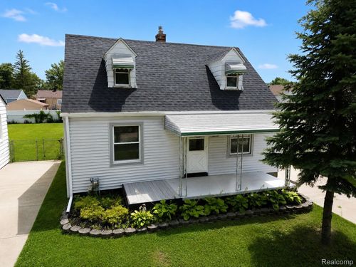 5157 Niagara St, Wayne, MI, 48184-2639 | Card Image