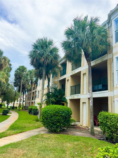 apt-232-977 Riverside Dr, Coral Springs, FL, 33071-7097 | Card Image