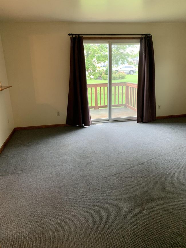 B - 119 Dunsbach Rd, Home with 1 bedrooms, 1 bathrooms and 3 parking in Halfmoon NY | Image 12