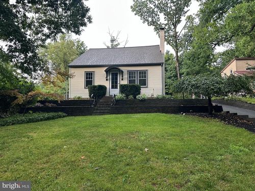 567 Turnpike Rd, ELIZABETHTOWN, PA, 17022-1158 | Card Image