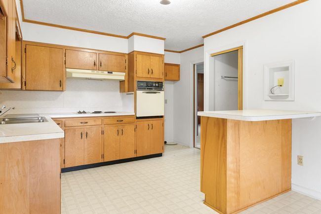 208 Mountain View Avenue, House other with 3 bedrooms, 2 bathrooms and 2 parking in Rural Retreat VA | Image 16