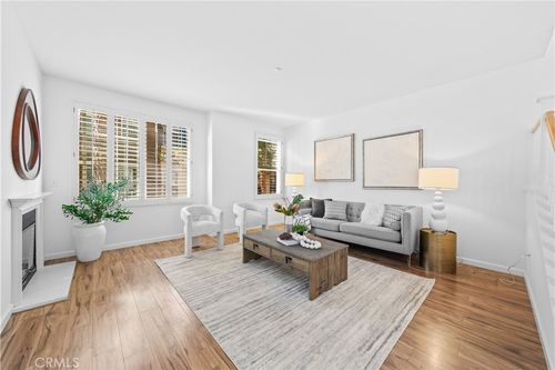 1016 Timberwood, Irvine, CA, 92620-0293 | Card Image