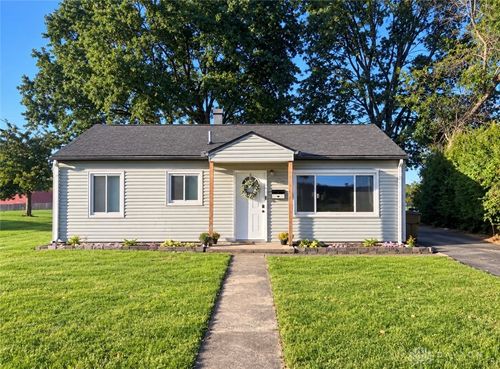 821 Foley Dr, Vandalia, OH, 45377-2828 | Card Image