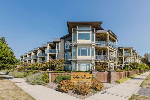 241-5160 Davis Bay Rd, Sechelt, BC, V7Z0H3 | Card Image