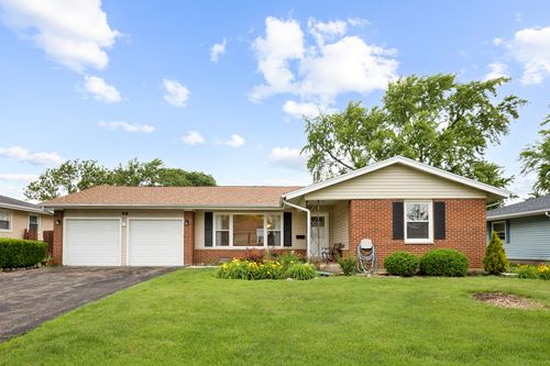 46 Avon Road, Elk Grove Village, IL, 60007 | Card Image